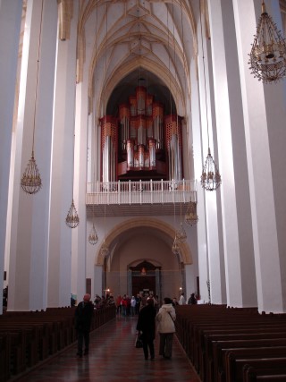 DSC00333.JPG (29568 bytes)