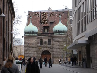 DSC00062.JPG (76963 bytes)