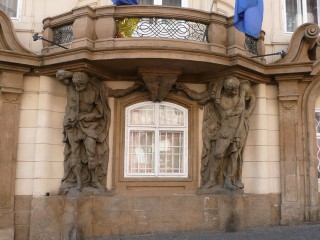 P1170001.JPG (89082 bytes)