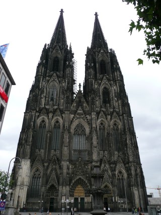 P1040017.JPG (47216 bytes)