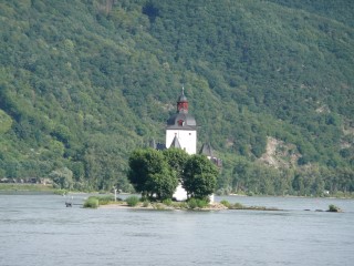 P1050162.JPG (95197 bytes)