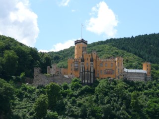 P1050047.JPG (78769 bytes)
