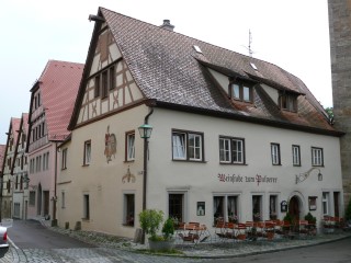 P1080031.JPG (89034 bytes)