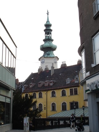 DSC01637.JPG (27654 bytes)