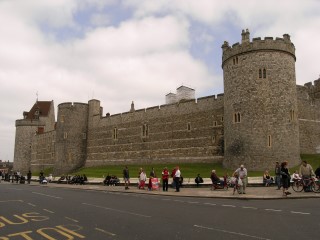R0010388.JPG (71652 bytes)