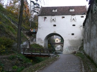 P1200055.JPG (104409 bytes)