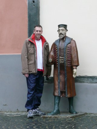 P1250030.JPG (31772 bytes)