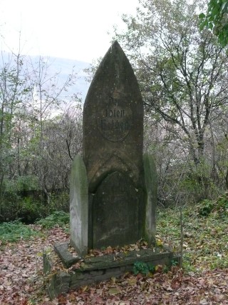 P1230049.JPG (67879 bytes)