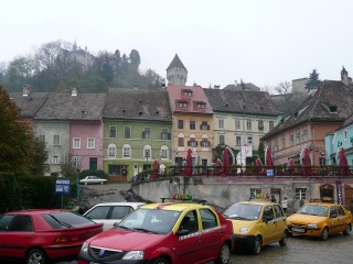 P1230118.JPG (87339 bytes)