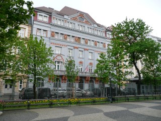 P1530012.JPG (129684 bytes)