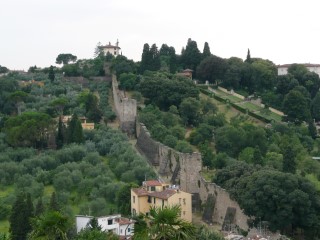 P1950096.JPG (78967 bytes)