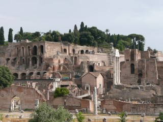 P2030060.JPG (89540 bytes)