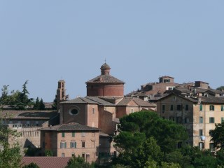 P1990086.JPG (63359 bytes)